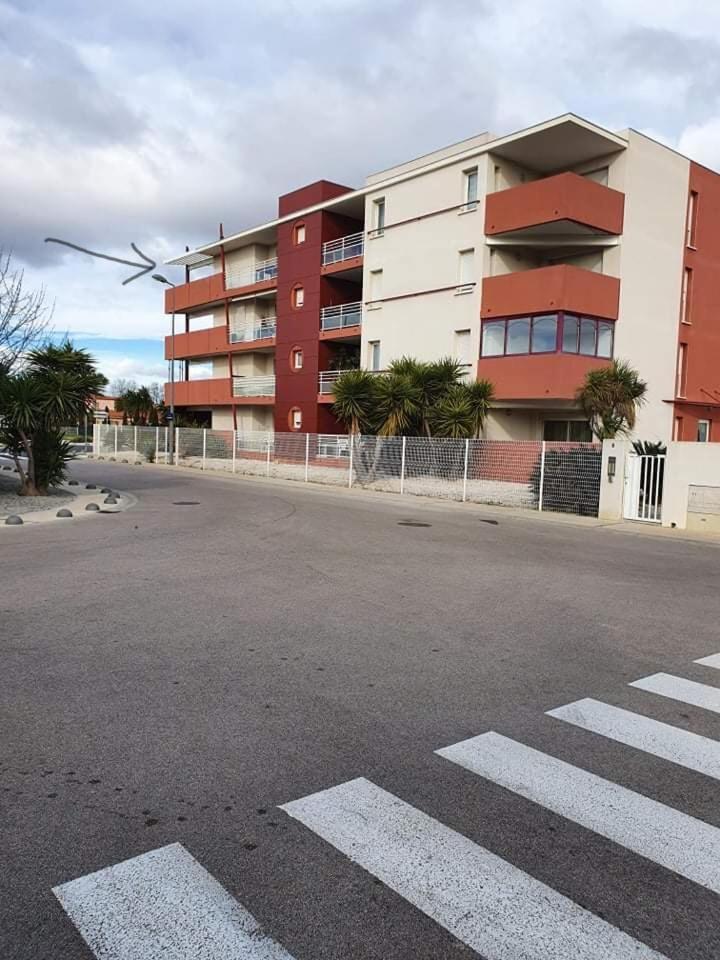 Logement Entier, Calme, Hyper Equipe 萨朗科的圣洛朗 外观 照片