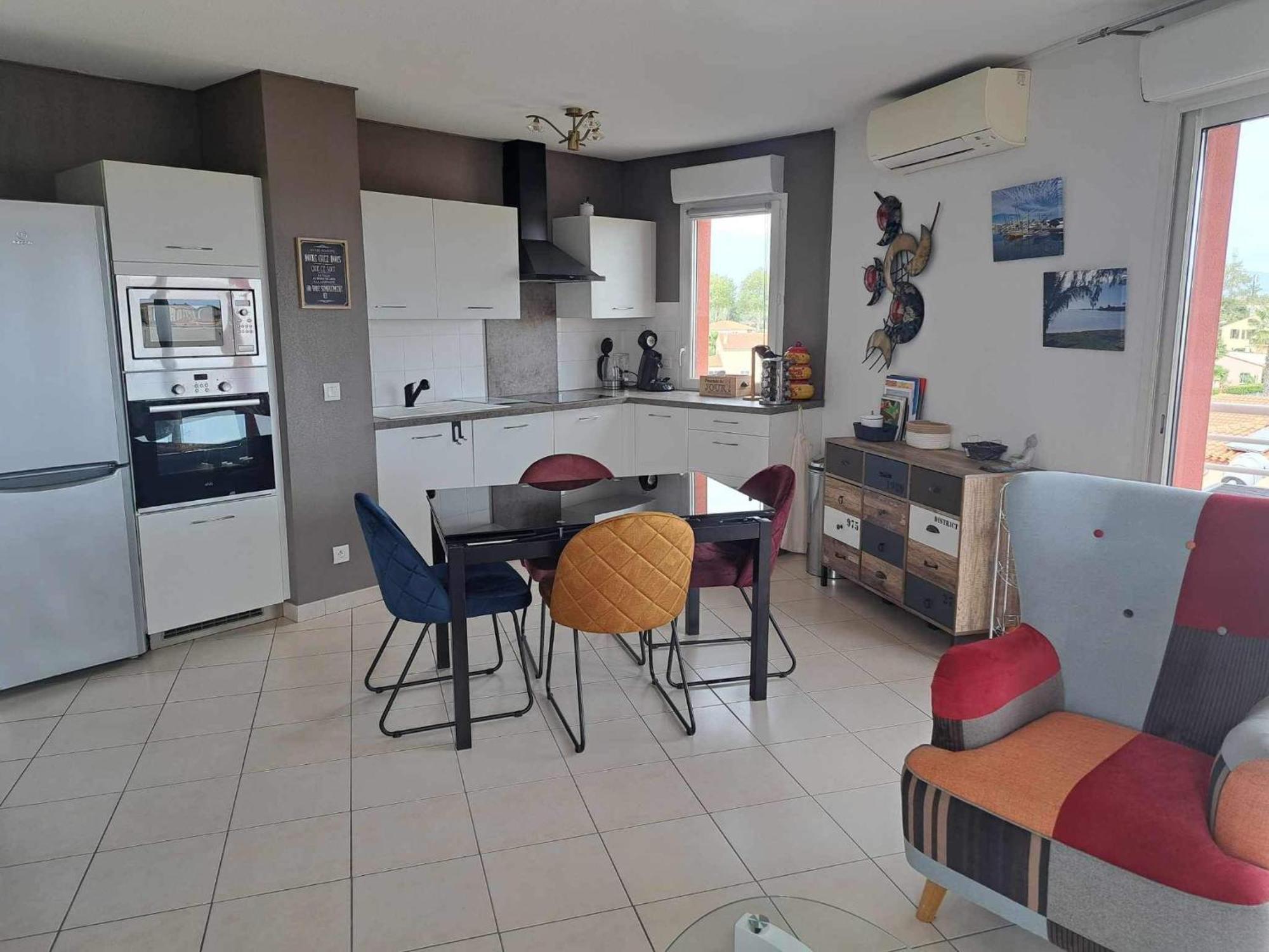 Logement Entier, Calme, Hyper Equipe 萨朗科的圣洛朗 外观 照片