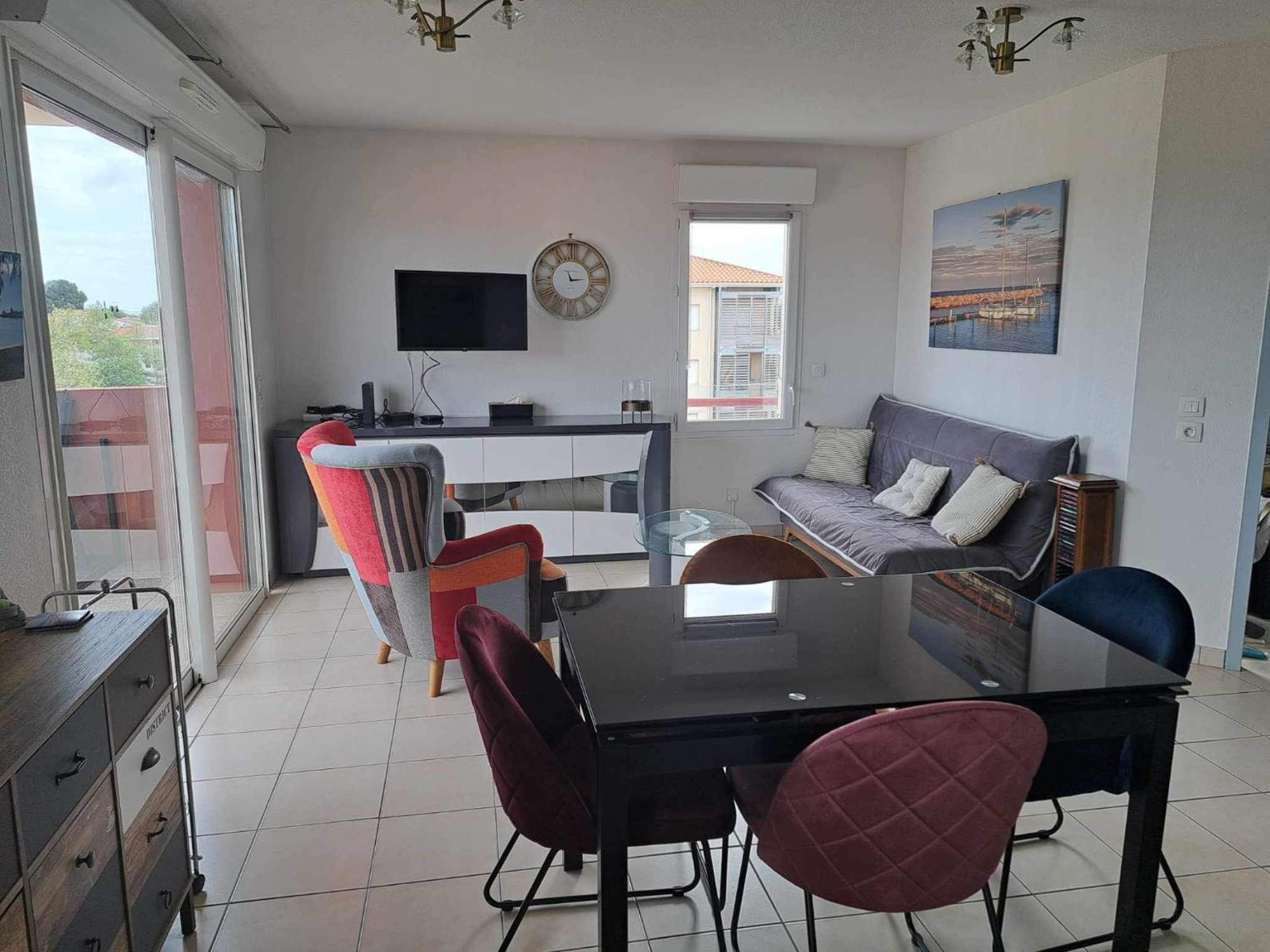 Logement Entier, Calme, Hyper Equipe 萨朗科的圣洛朗 外观 照片