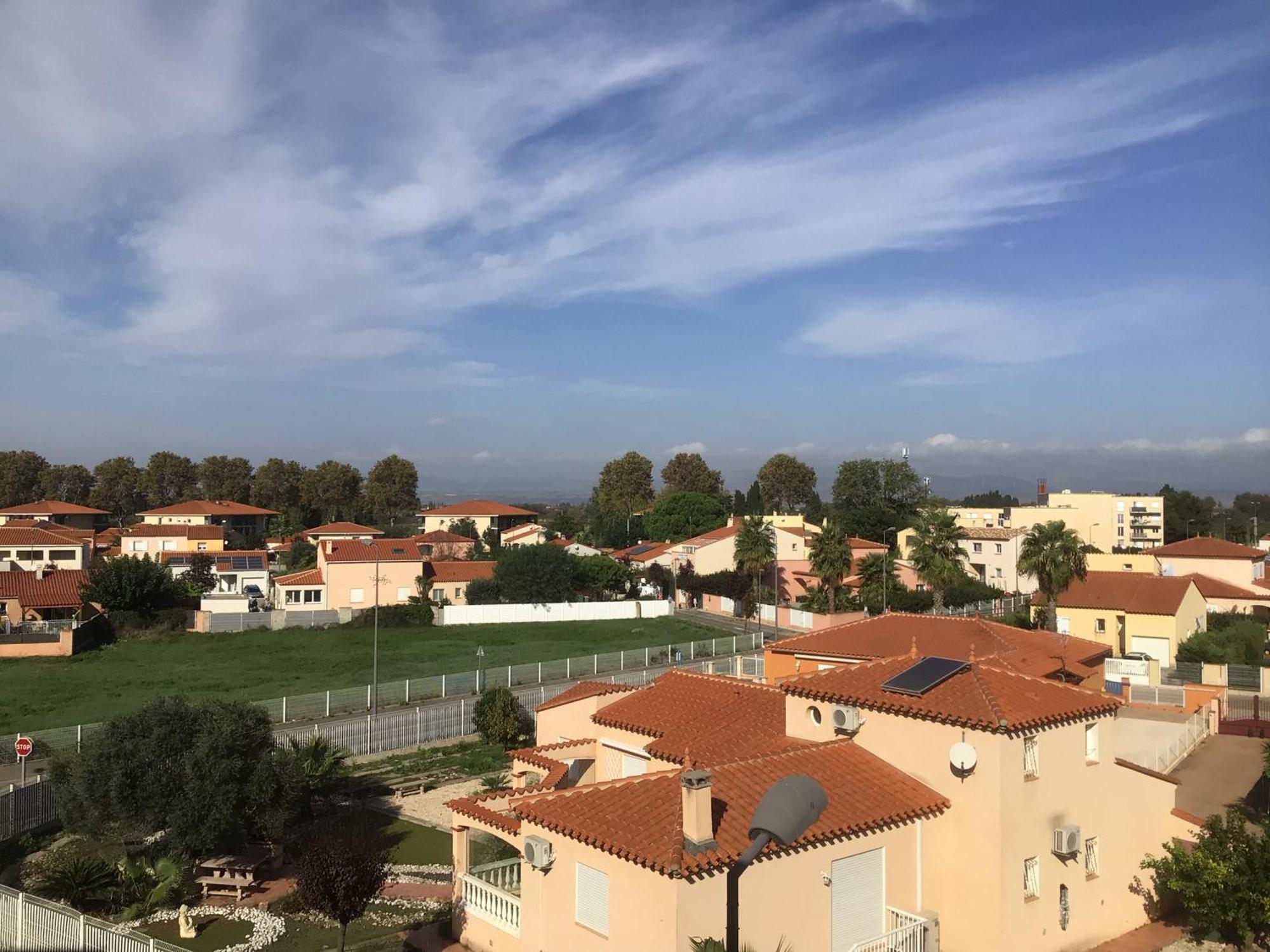 Logement Entier, Calme, Hyper Equipe 萨朗科的圣洛朗 外观 照片